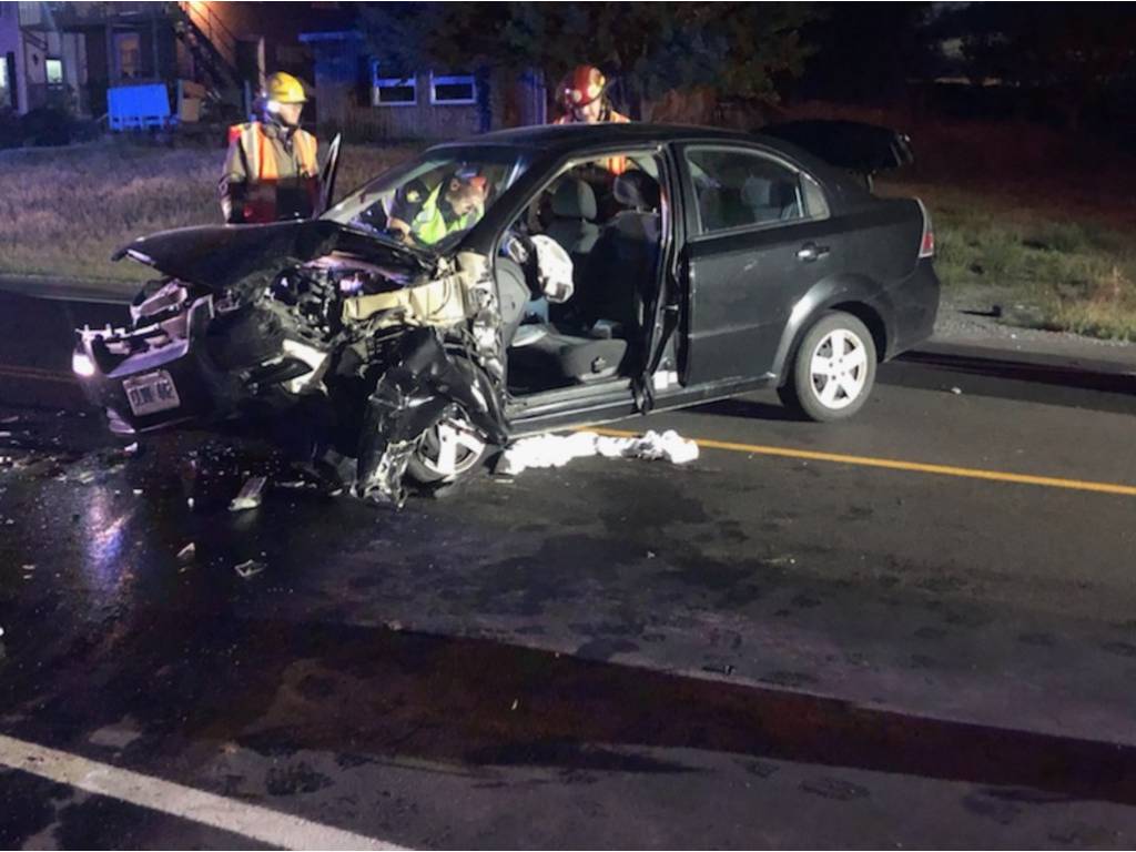 InQuinte.ca 1 person rushed to Kingston hospital following serious headon crash