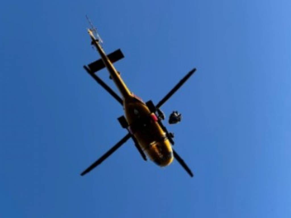 INQUINTE.CA 424 Squadron members rescue pilot of crashed helicopter